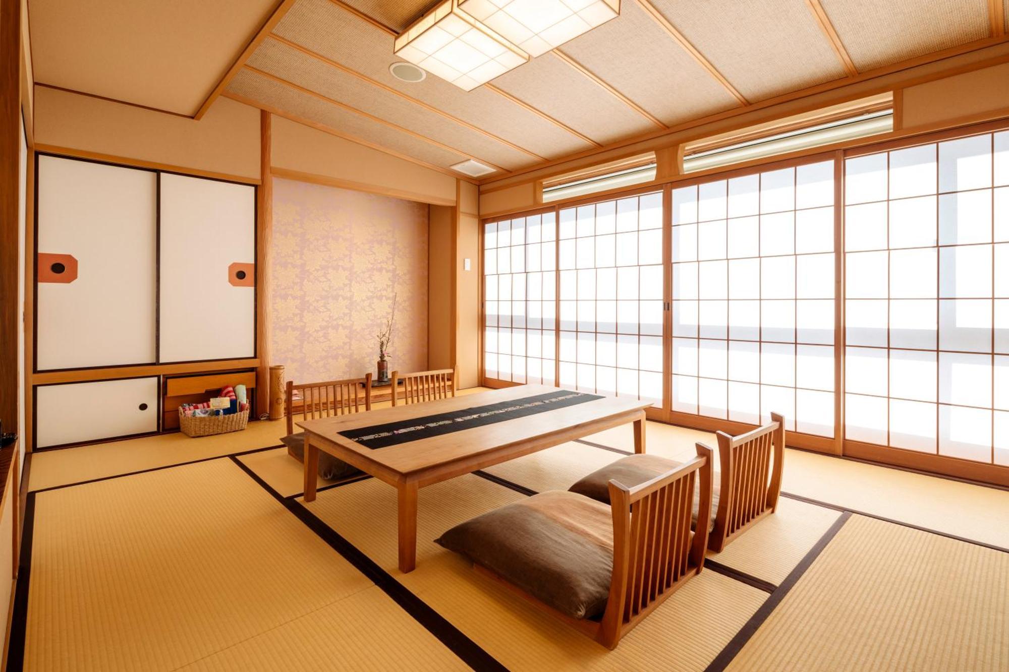 Отель Kifuno Sato Mimasaka Экстерьер фото